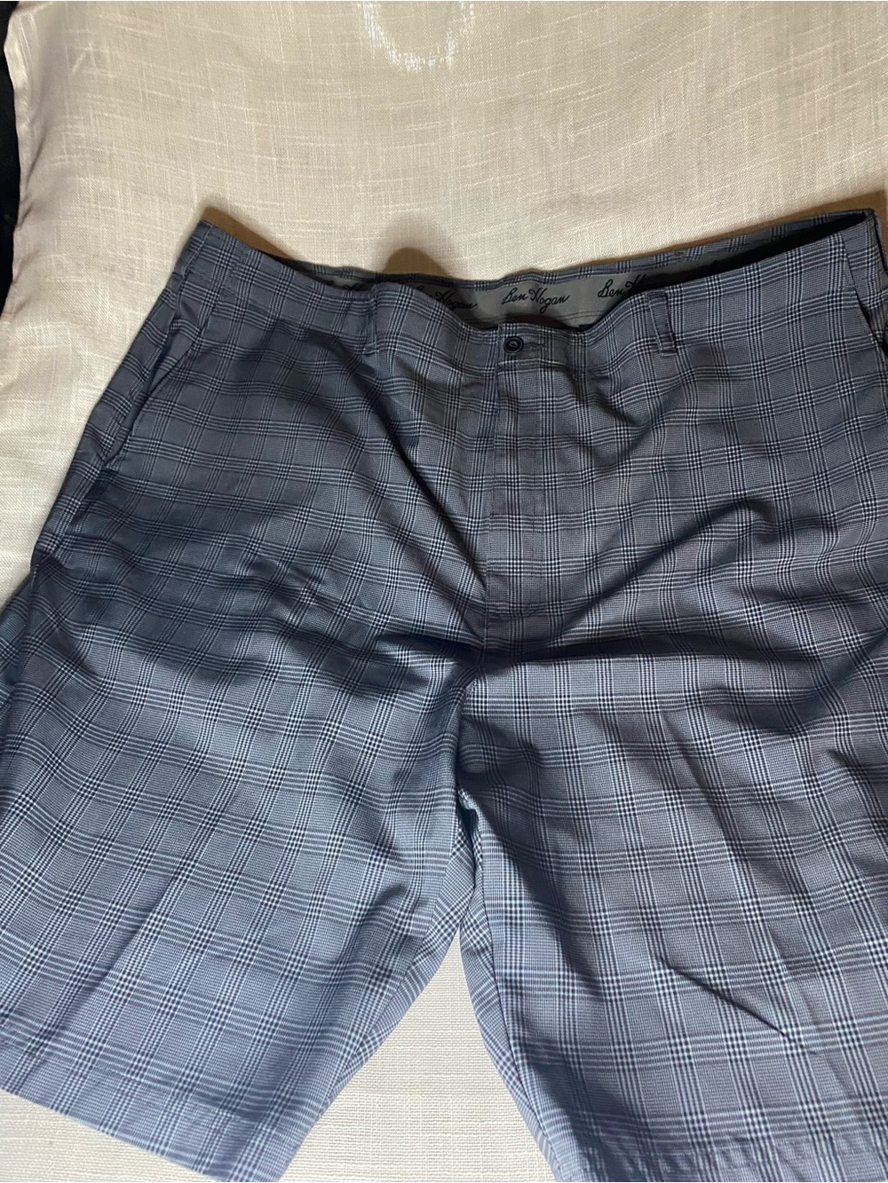 Hogan Men's Navy Plaid Flat Front Shorts